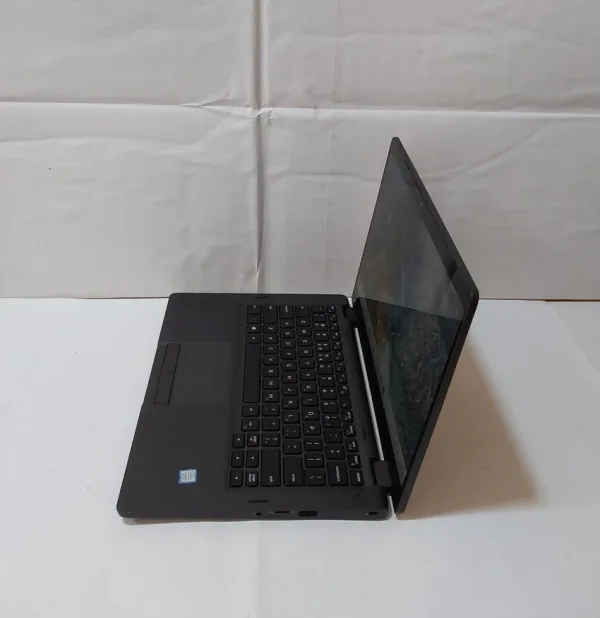 Dell Latitude 5300 2 in 1 | i7(8th Gen) - Image 3