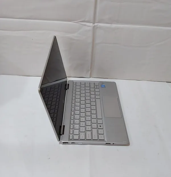 HP Pavilion x360 11m-ap0033dx | Pentium Silver - Image 3